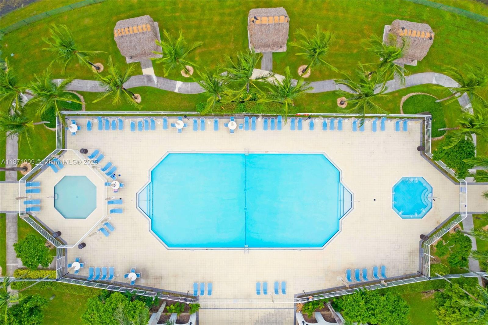 GALAPAGOS II - Residential