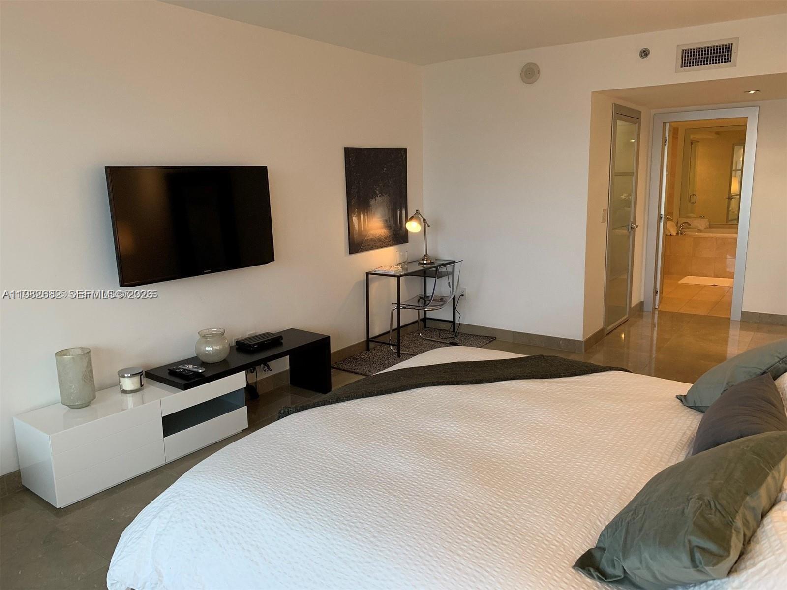 BEACH CLUB TWO CONDO - Residential