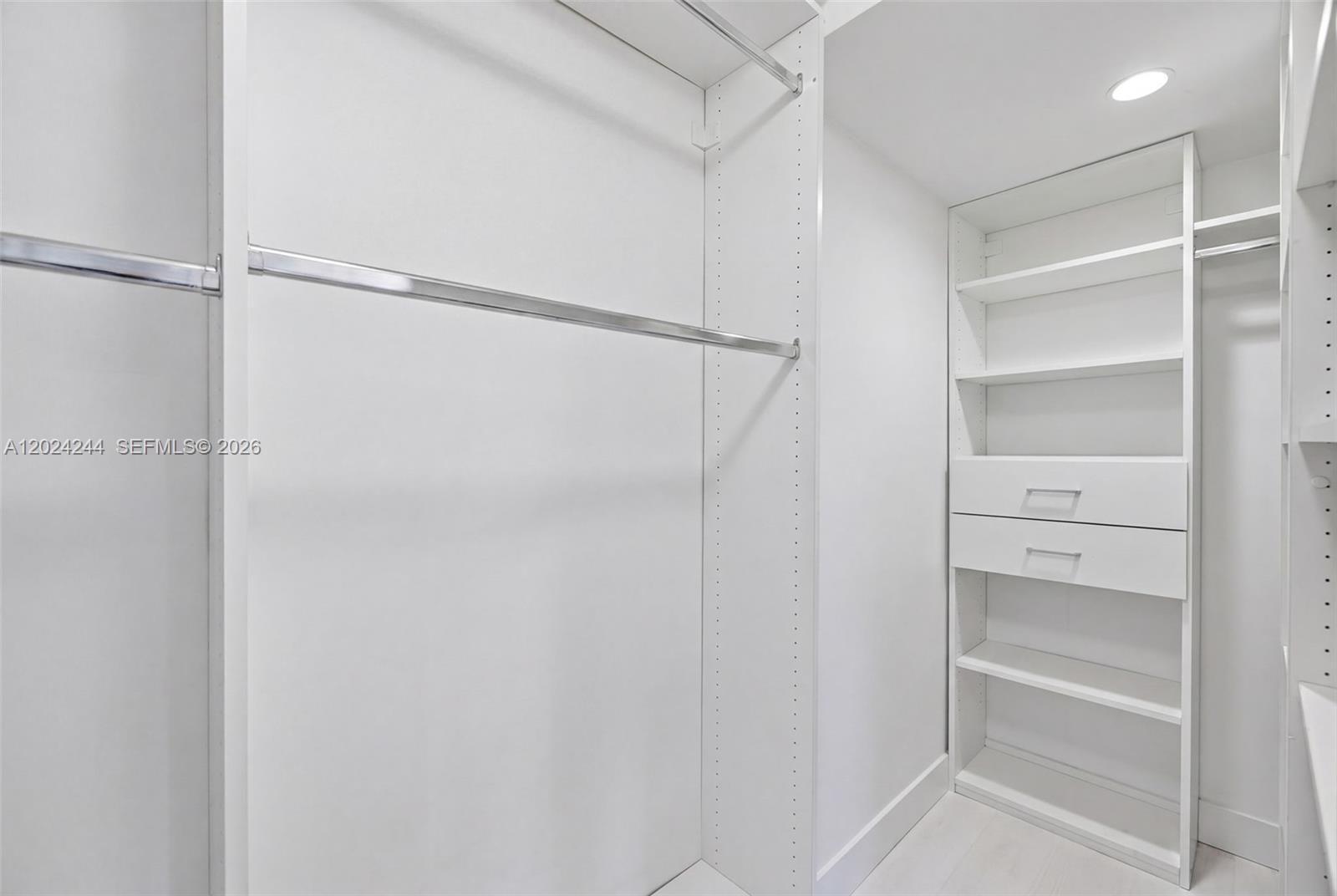 ANCHOR BAY CLUB CONDO - Residential
