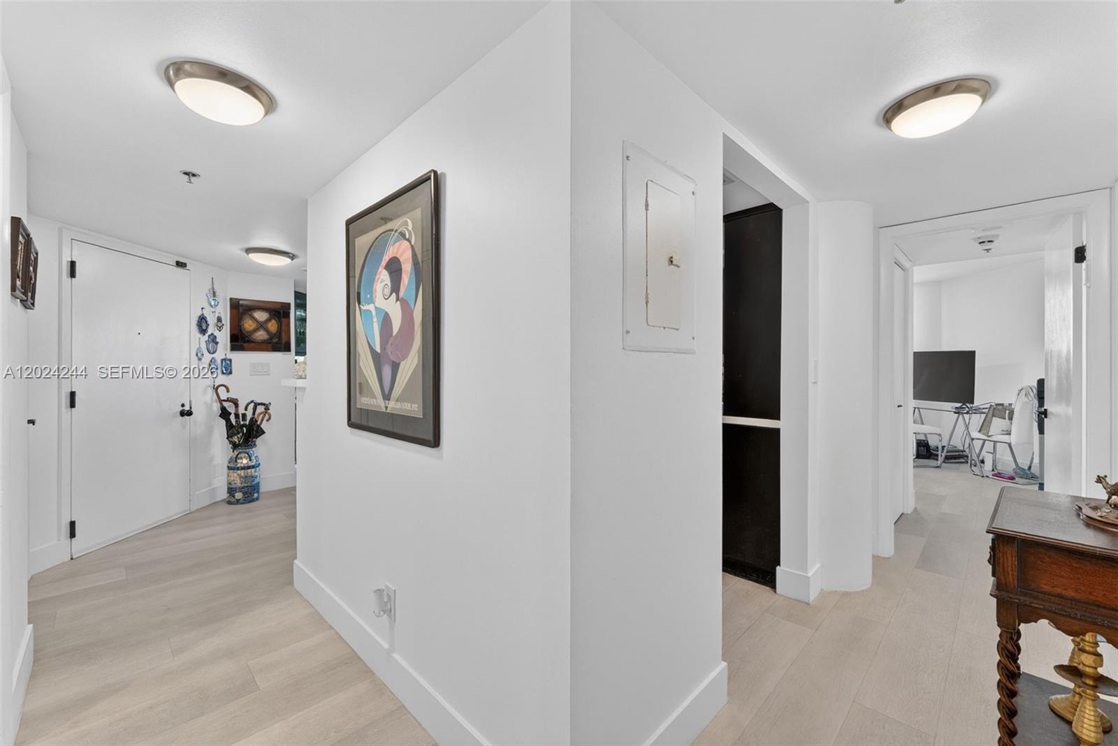 ANCHOR BAY CLUB CONDO - Residential