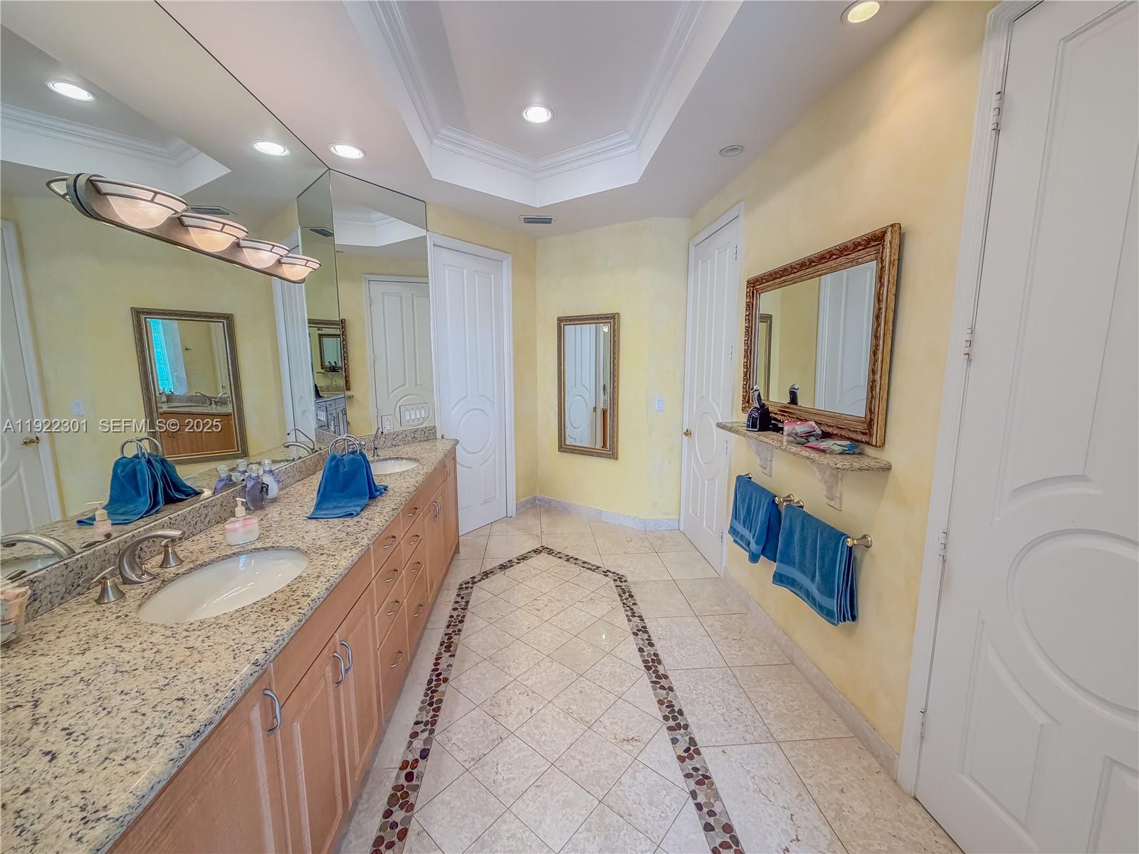 EASTERN SHORES 1ST ADDN - Residential