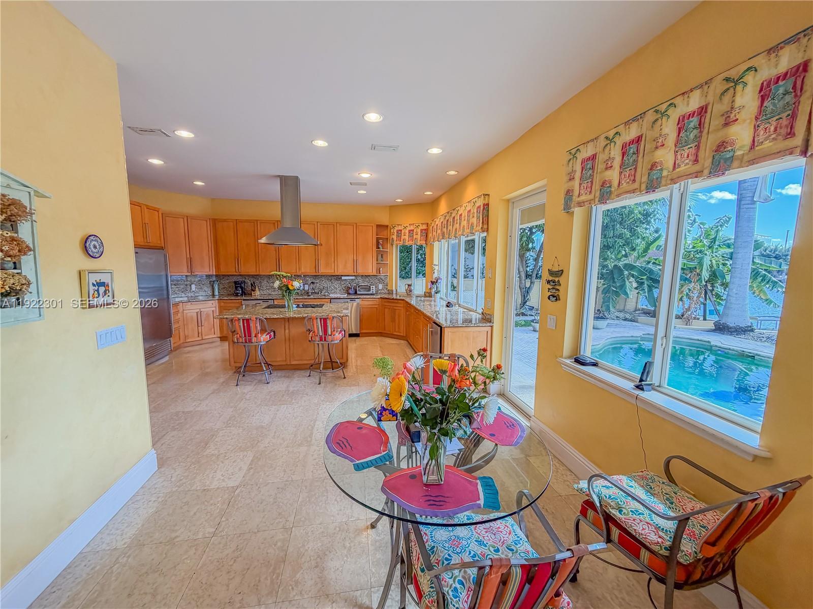 EASTERN SHORES 1ST ADDN - Residential