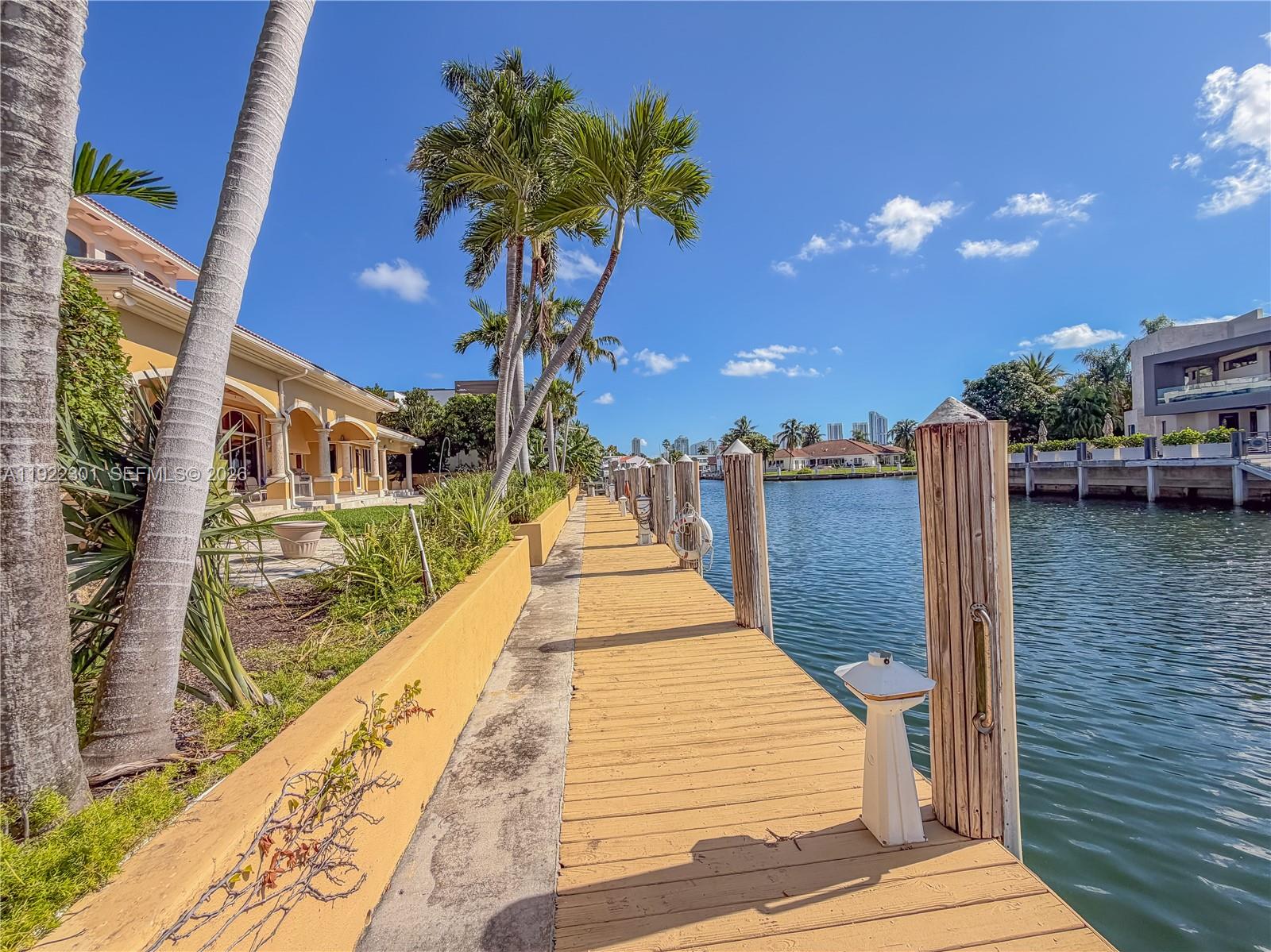 EASTERN SHORES 1ST ADDN - Residential