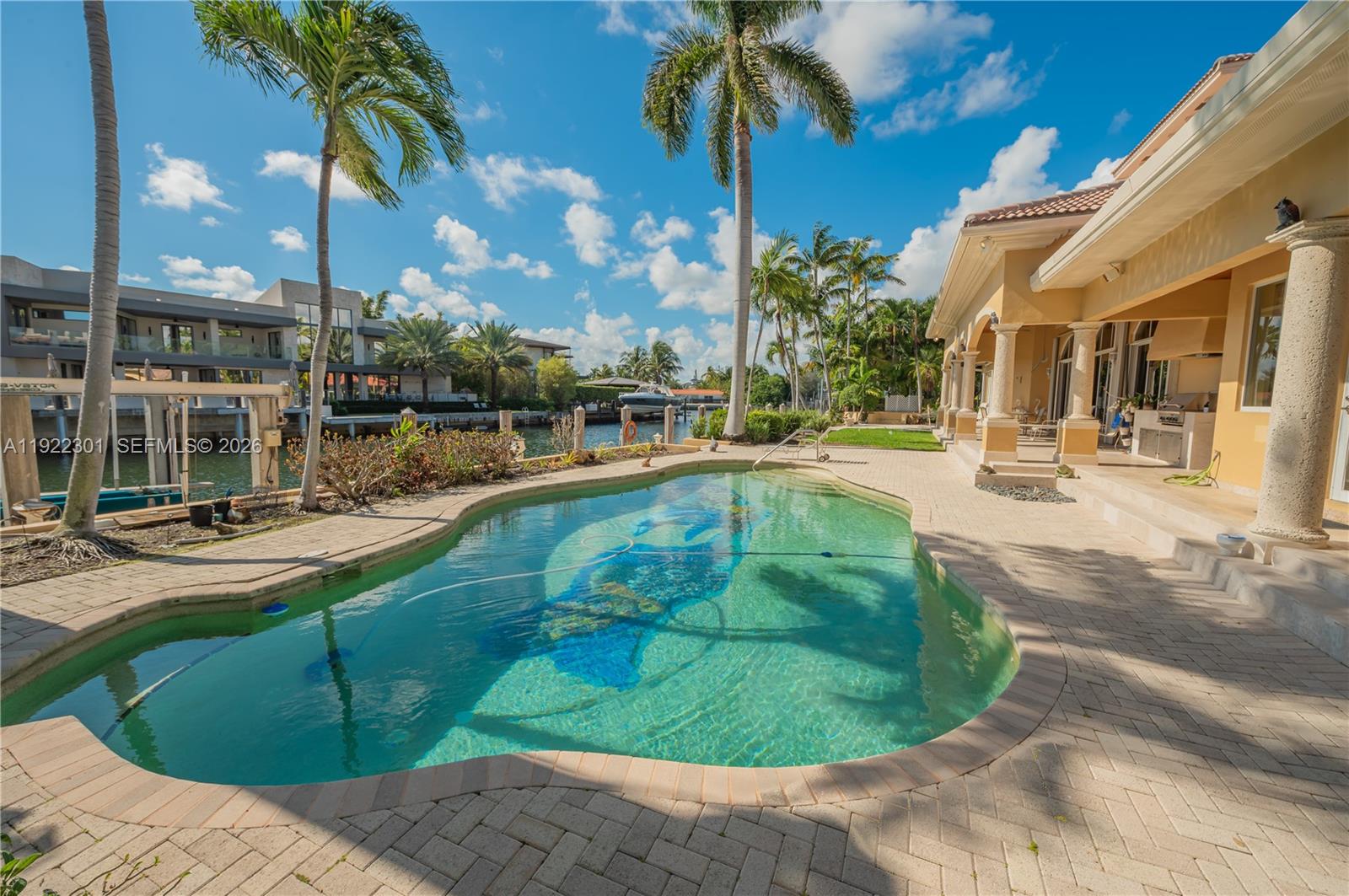 EASTERN SHORES 1ST ADDN - Residential