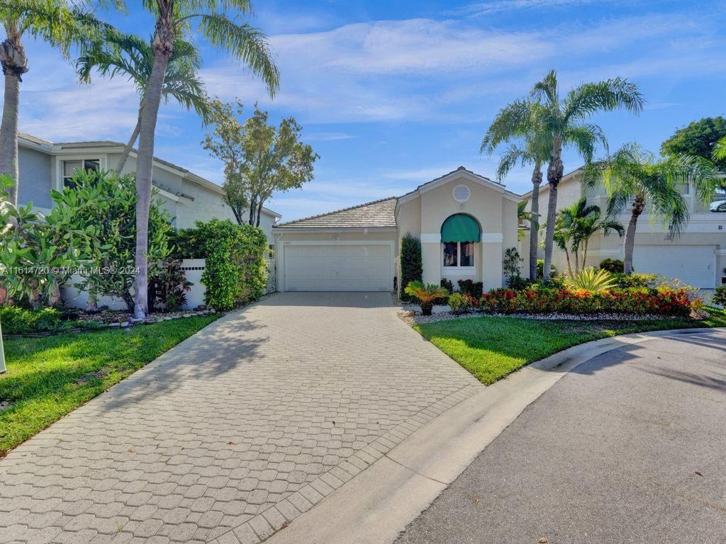 Photo of 23450 Feather Palm Ct, Boca Raton, FL 33433 (MLS # A11614720)