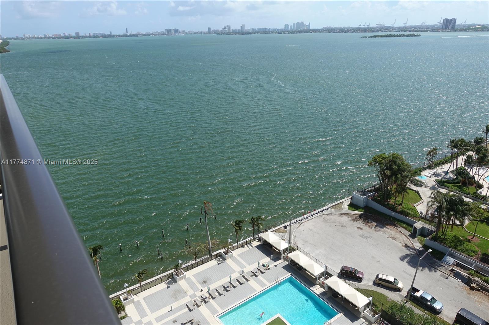 Rental Property at 600 Ne 36th St 1812, Miami, Broward County, Florida - Bedrooms: 1 
Bathrooms: 2  - $2,600 MO.