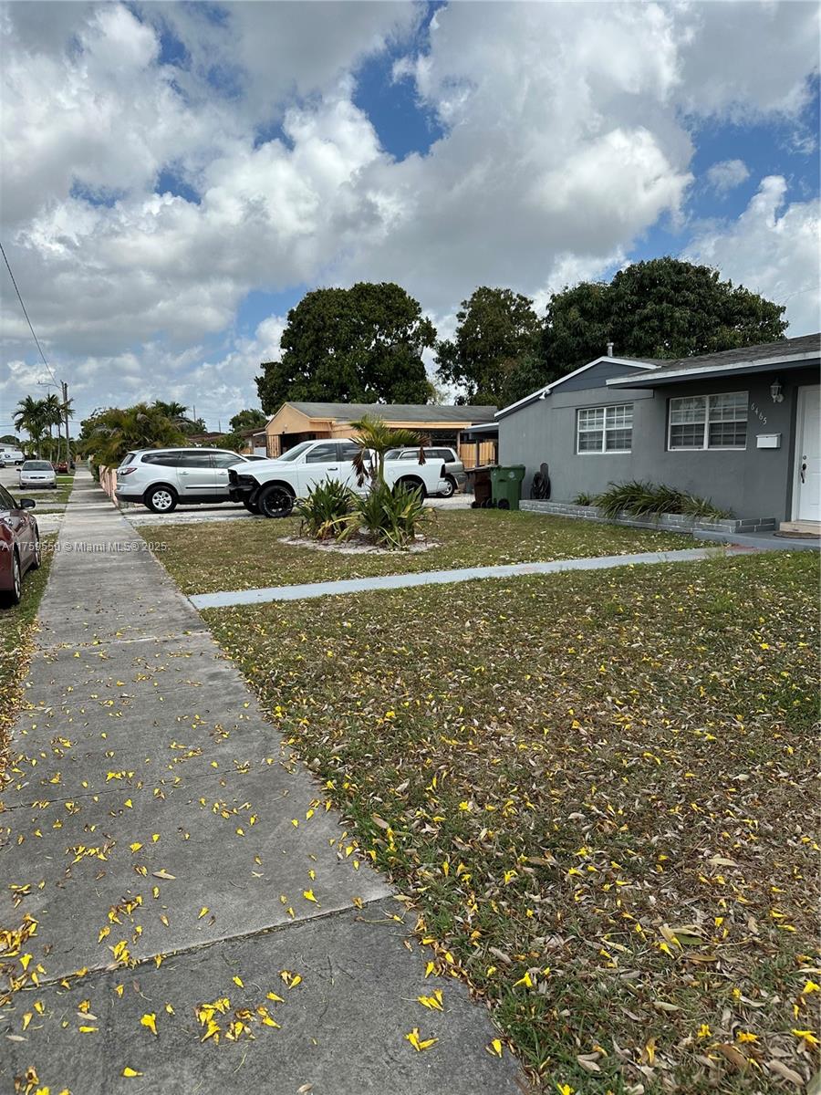 Property for Sale at 6465 W 8th Ct, Hialeah, Miami-Dade County, Florida - Bedrooms: 3 
Bathrooms: 2  - $624,900