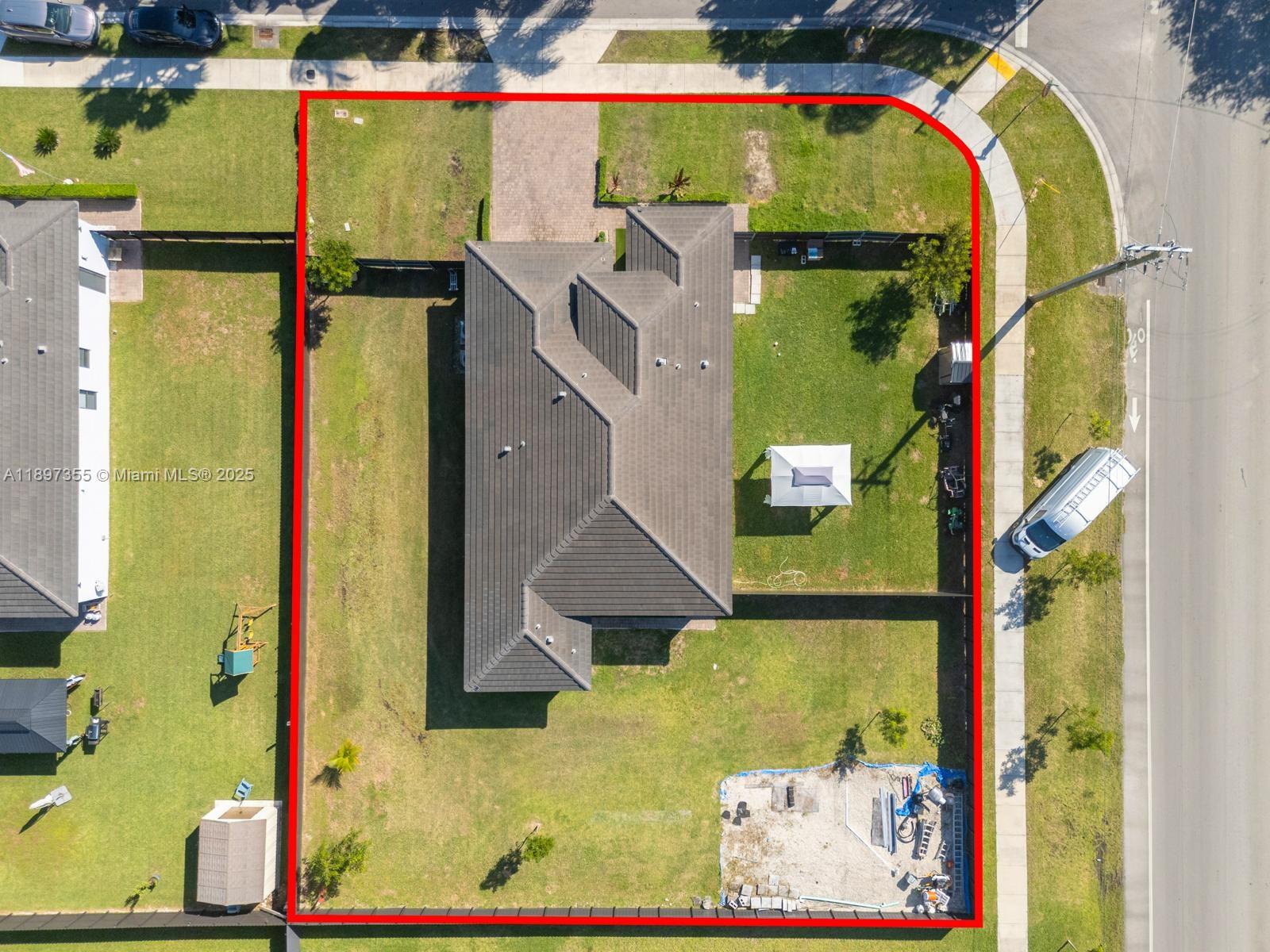 CENTURY ROYAL HOMES - Residential