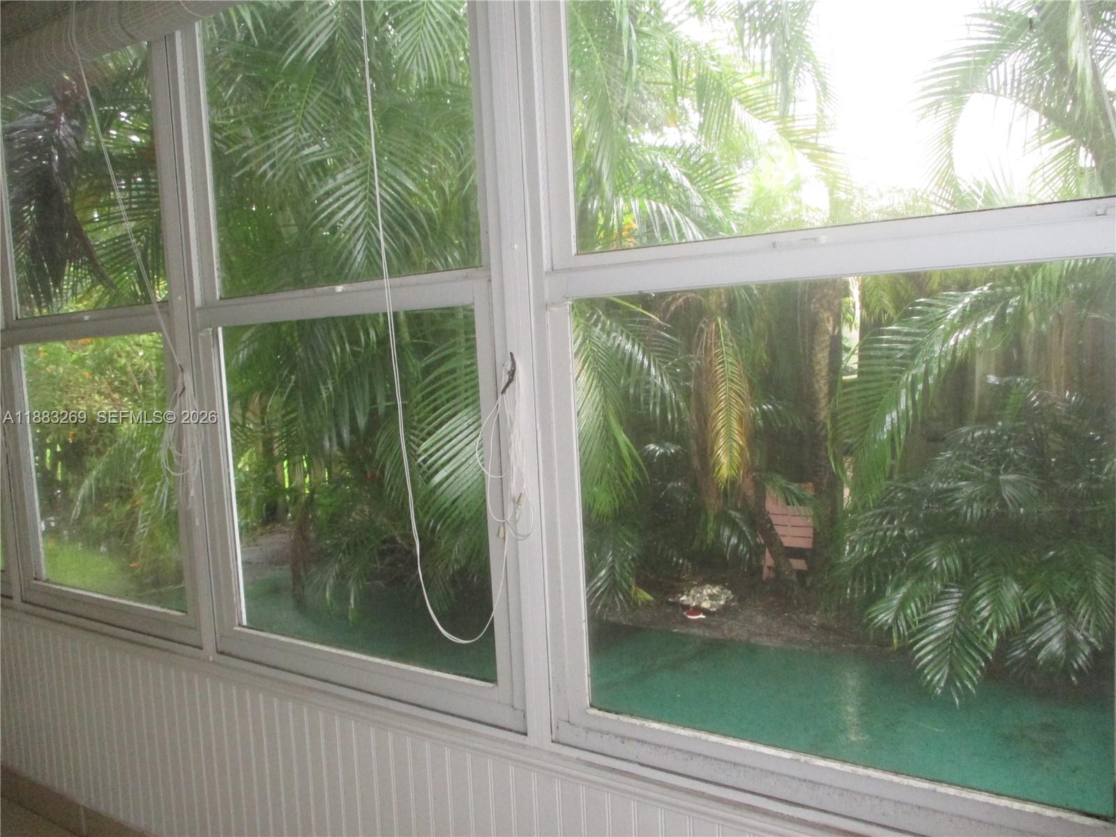 TWIN LAKES SOUTH & TOWN V - Residential