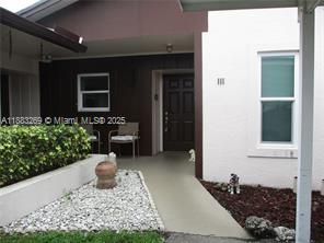 TWIN LAKES SOUTH & TOWN V - Residential