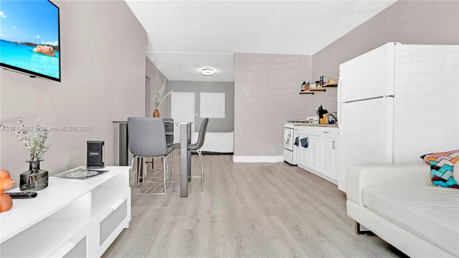 4201 Indian Creek Dr 4, Miami Beach, Miami-Dade County, Florida - 1 Bathrooms - 