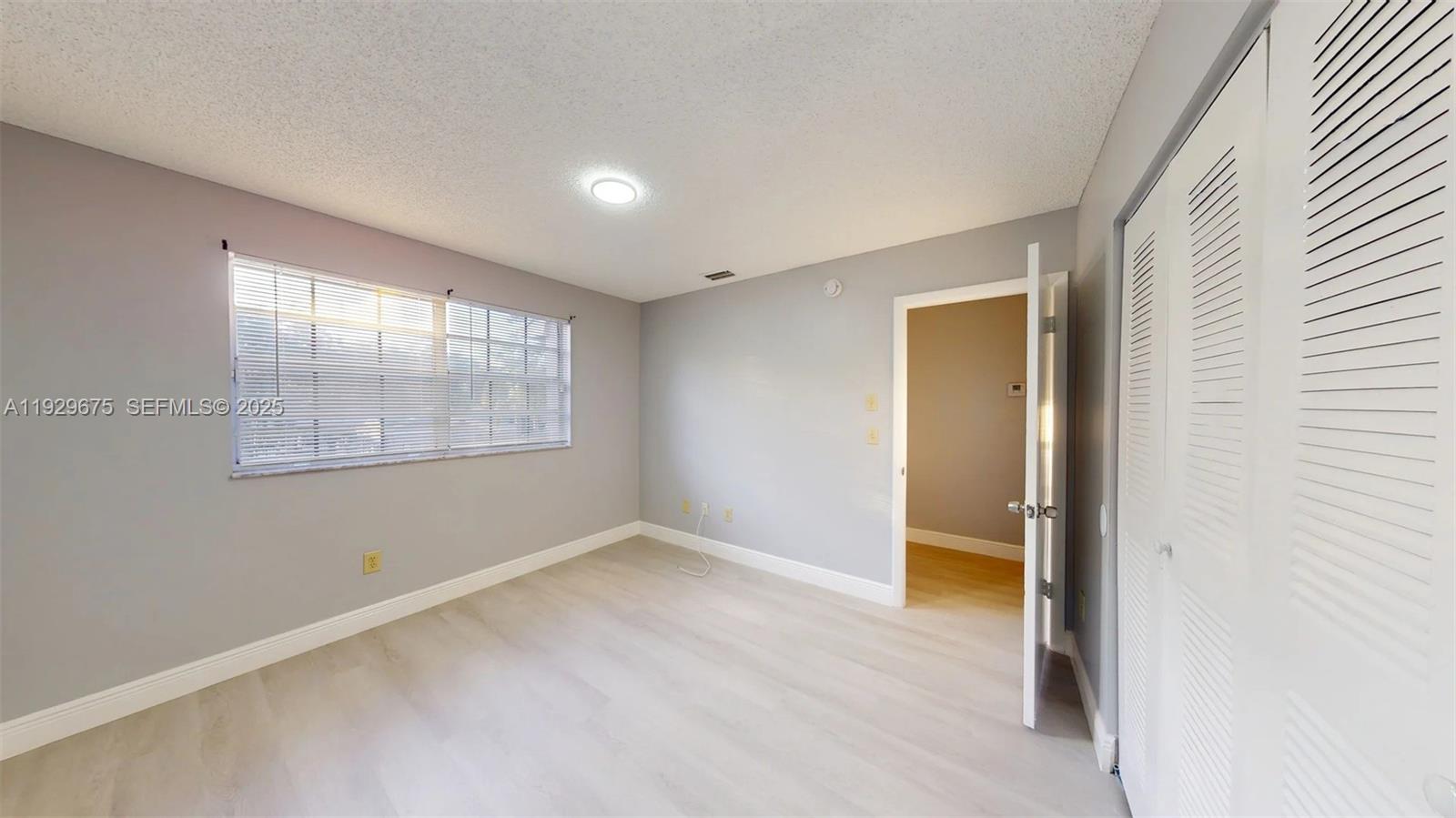 FLAMINGO GARDENS - Residential Lease