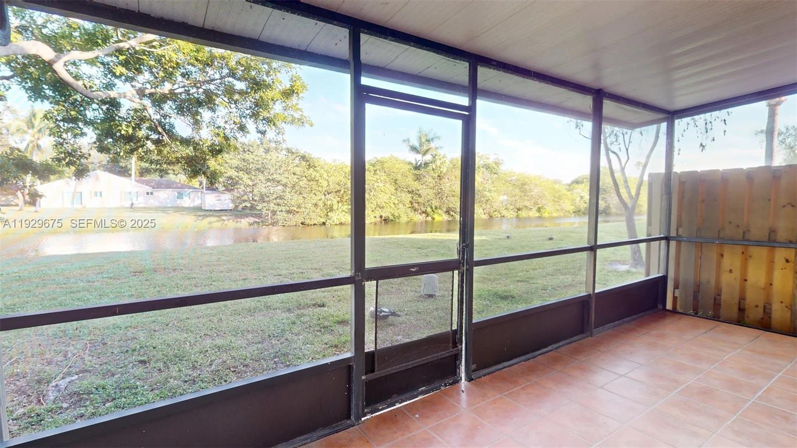 FLAMINGO GARDENS - Residential Lease