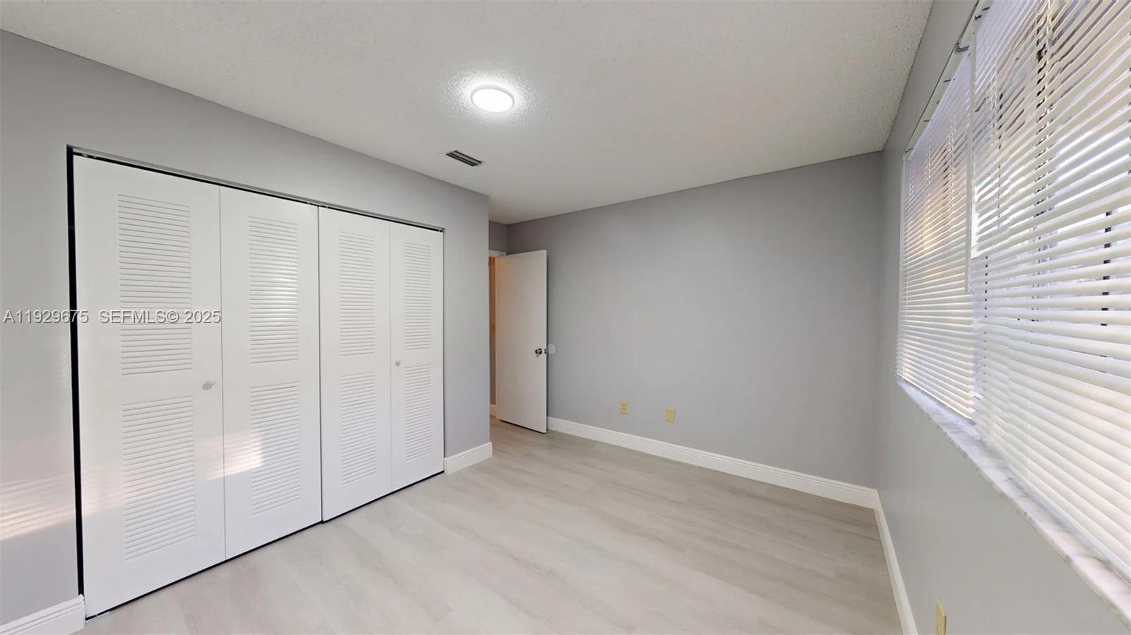 FLAMINGO GARDENS - Residential Lease