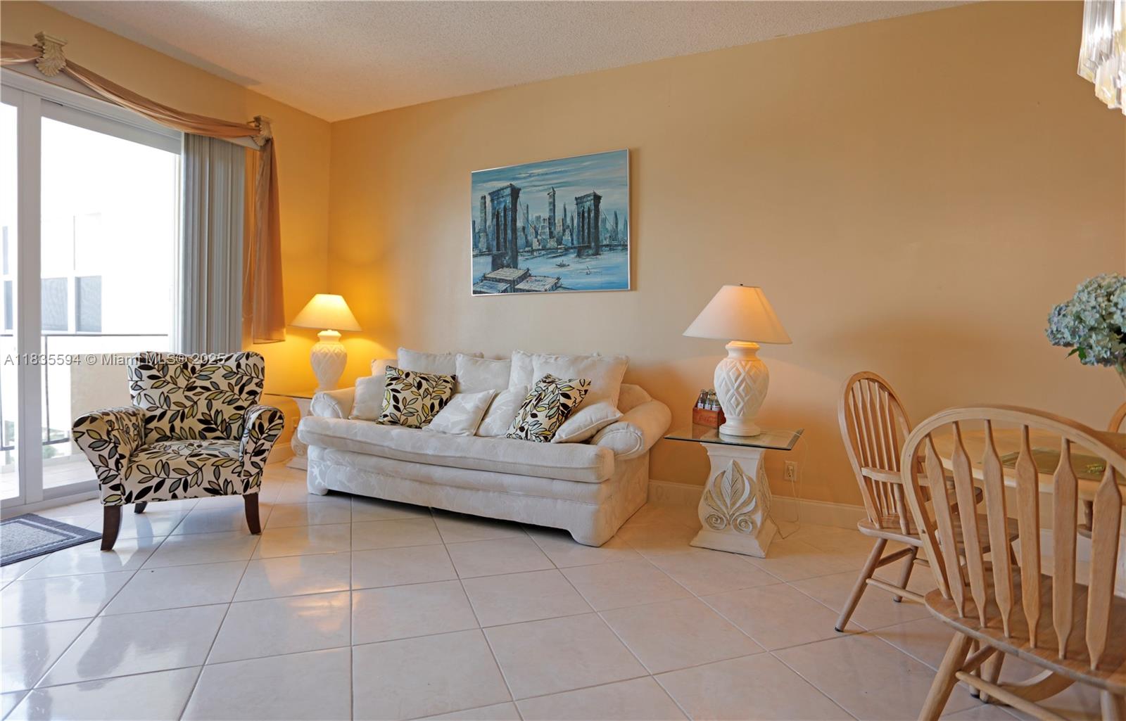 2000 S Ocean Blvd 16P