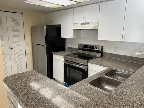 5021 Wiles Rd 305 Coconut Creek FL 33073