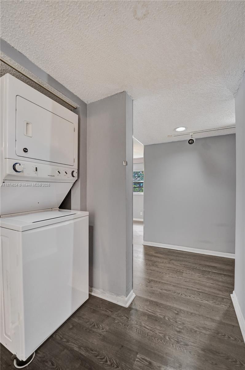 BUCKINGHAM EAST AT CENTUR - Residential