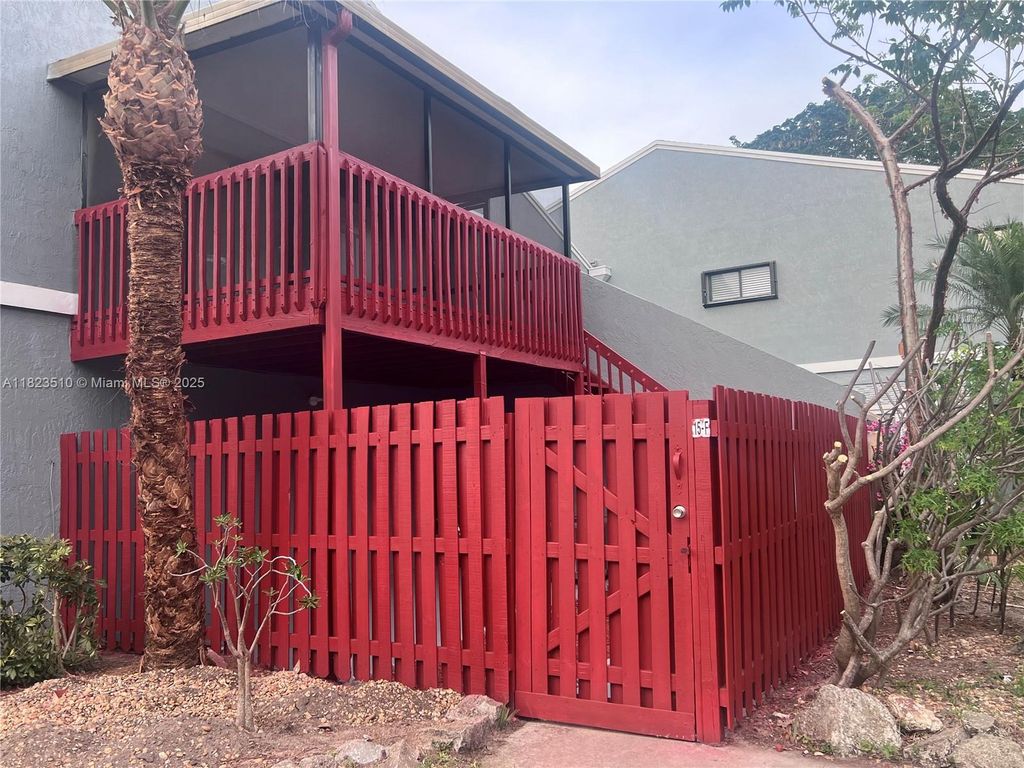 Photo of Boynton Beach, FL 33435 (MLS # A11823510)