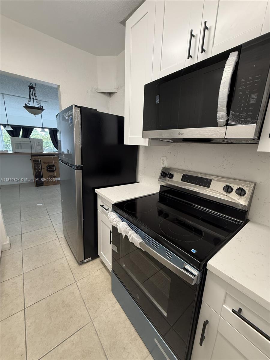 THE BERKELEY CONDO - Residential