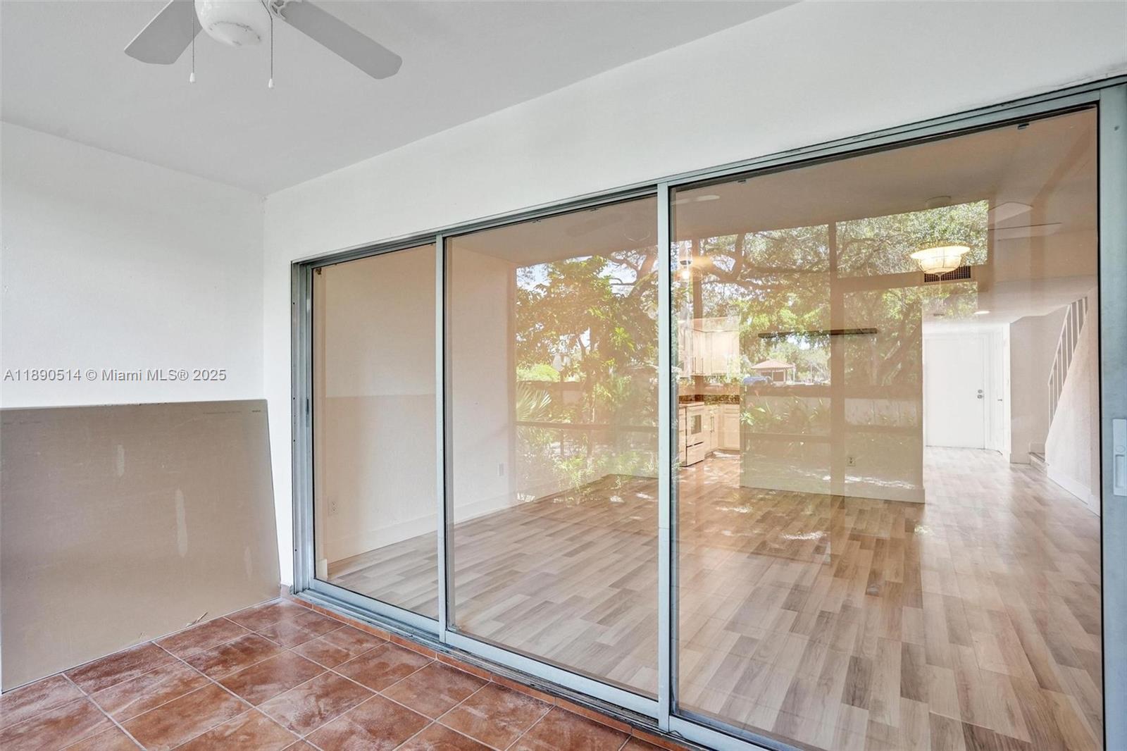 MANORS TOWNHOUSE 8-9 COND - Residential
