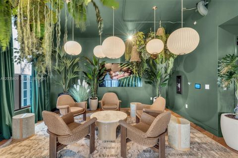 Tiny photo for 121 NE 5th St #912B, Miami, FL 33132 (MLS # A12006409)