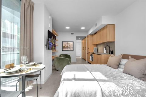 Tiny photo for 121 NE 5th St #912B, Miami, FL 33132 (MLS # A12006409)