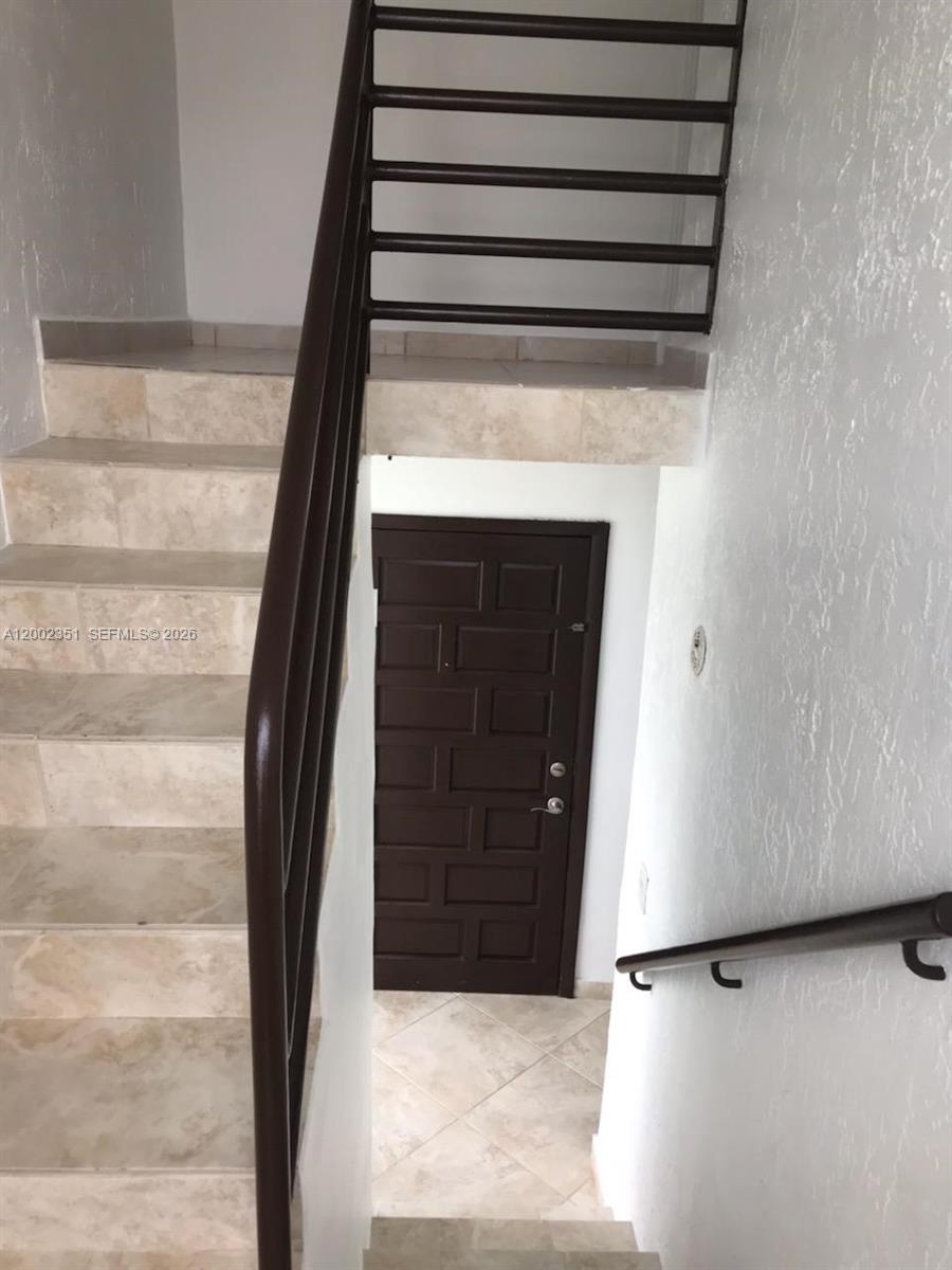 BIRD RD HIGHLANDS - Residential Lease