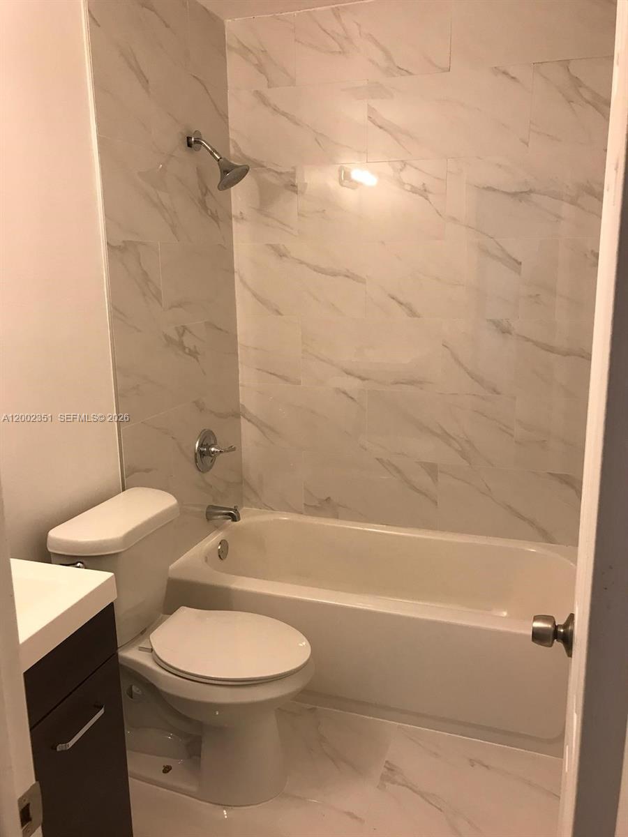 BIRD RD HIGHLANDS - Residential Lease