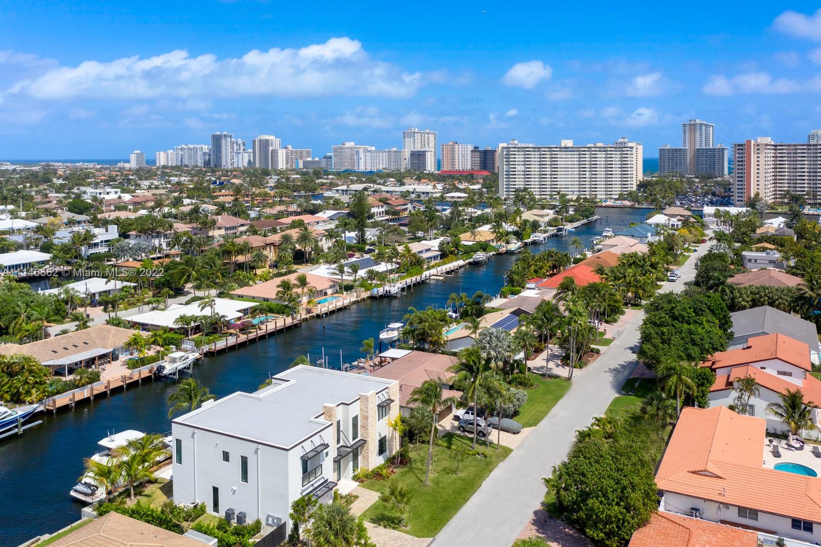 CORAL RIDGE COUNTRY CLUB - Residential