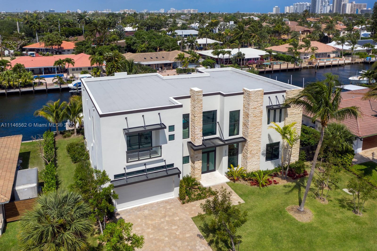 CORAL RIDGE COUNTRY CLUB - Residential