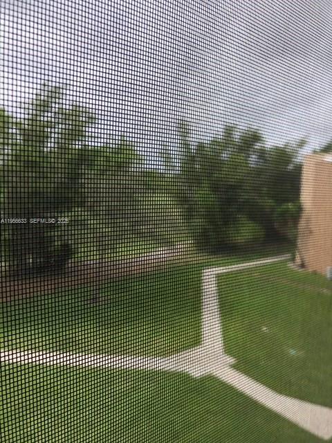 EMERALD HILLS C C APTS CO - Residential