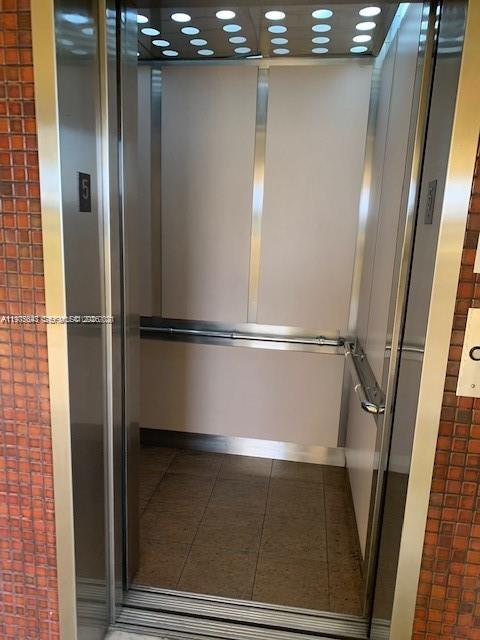 1740 NW North River Dr 529