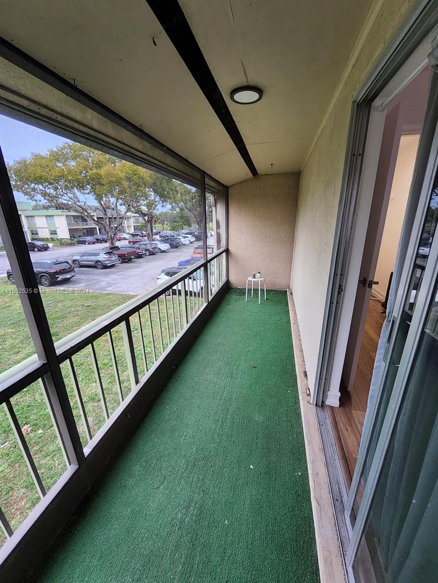 RAMBLEWOOD EAST CONDO - Residential