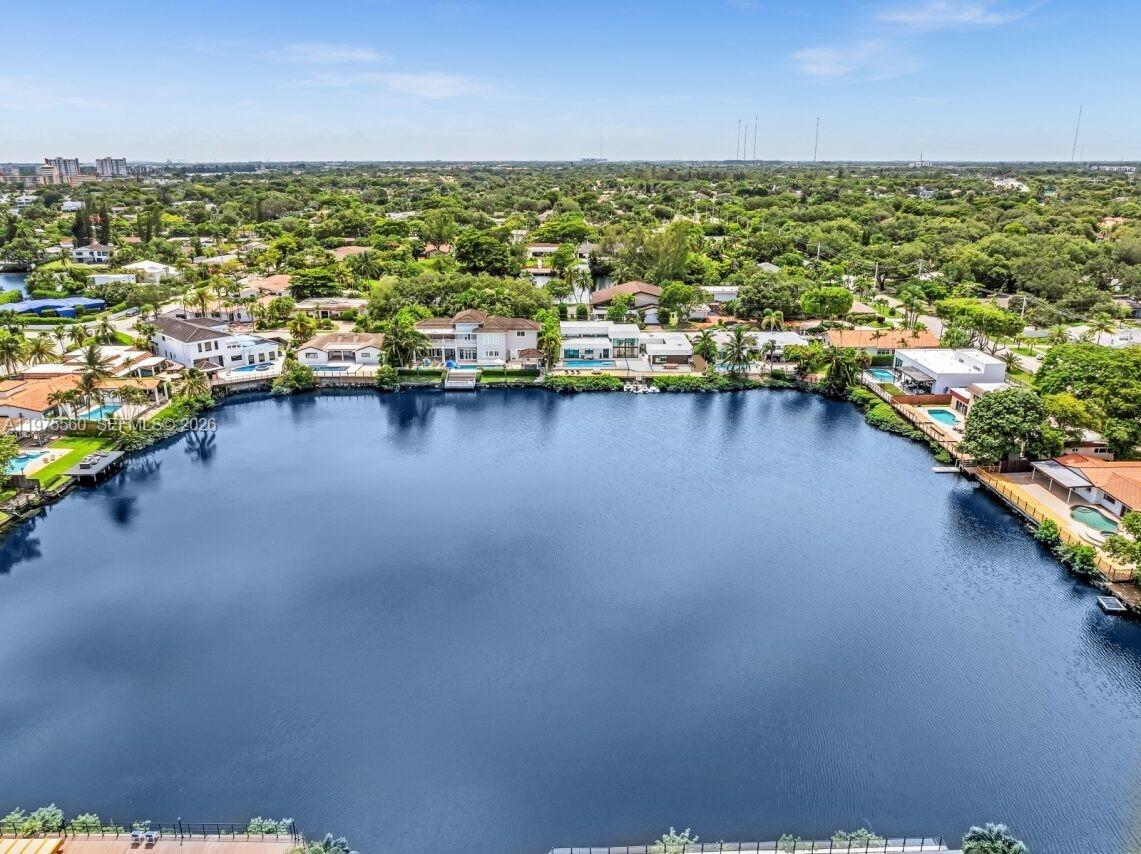 RAINTREE LAKE SEC THREE - Residential