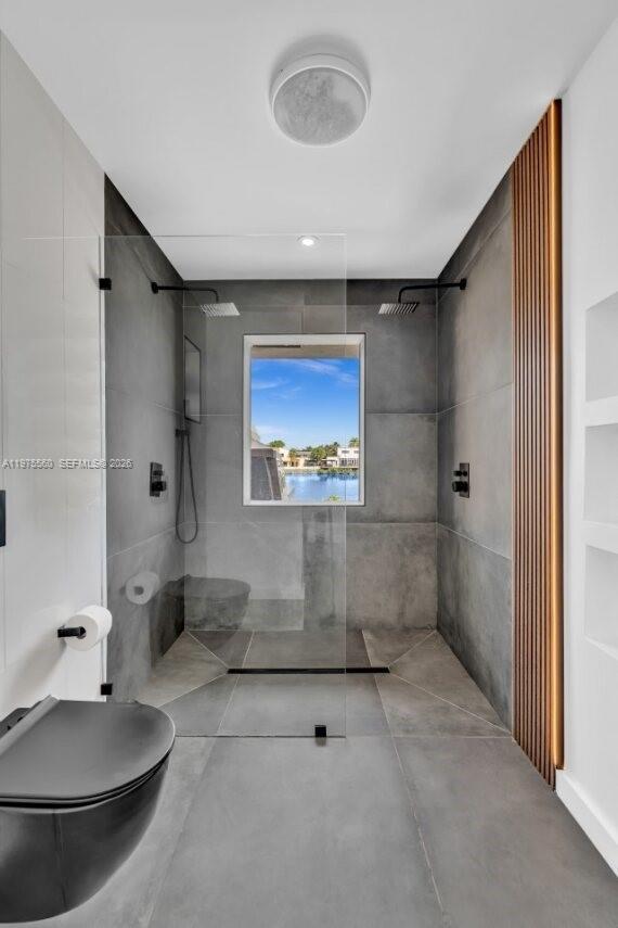 RAINTREE LAKE SEC THREE - Residential