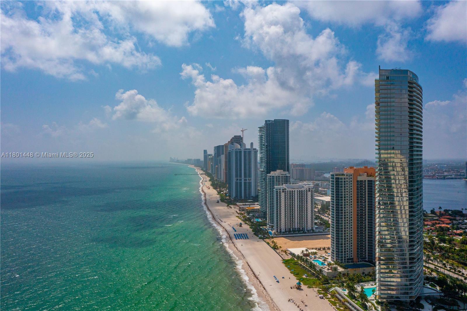 Rental Property at 18975 Collins Ave 2805, Sunny Isles Beach, Miami-Dade County, Florida - Bedrooms: 2 
Bathrooms: 2  - $12,450 MO.
