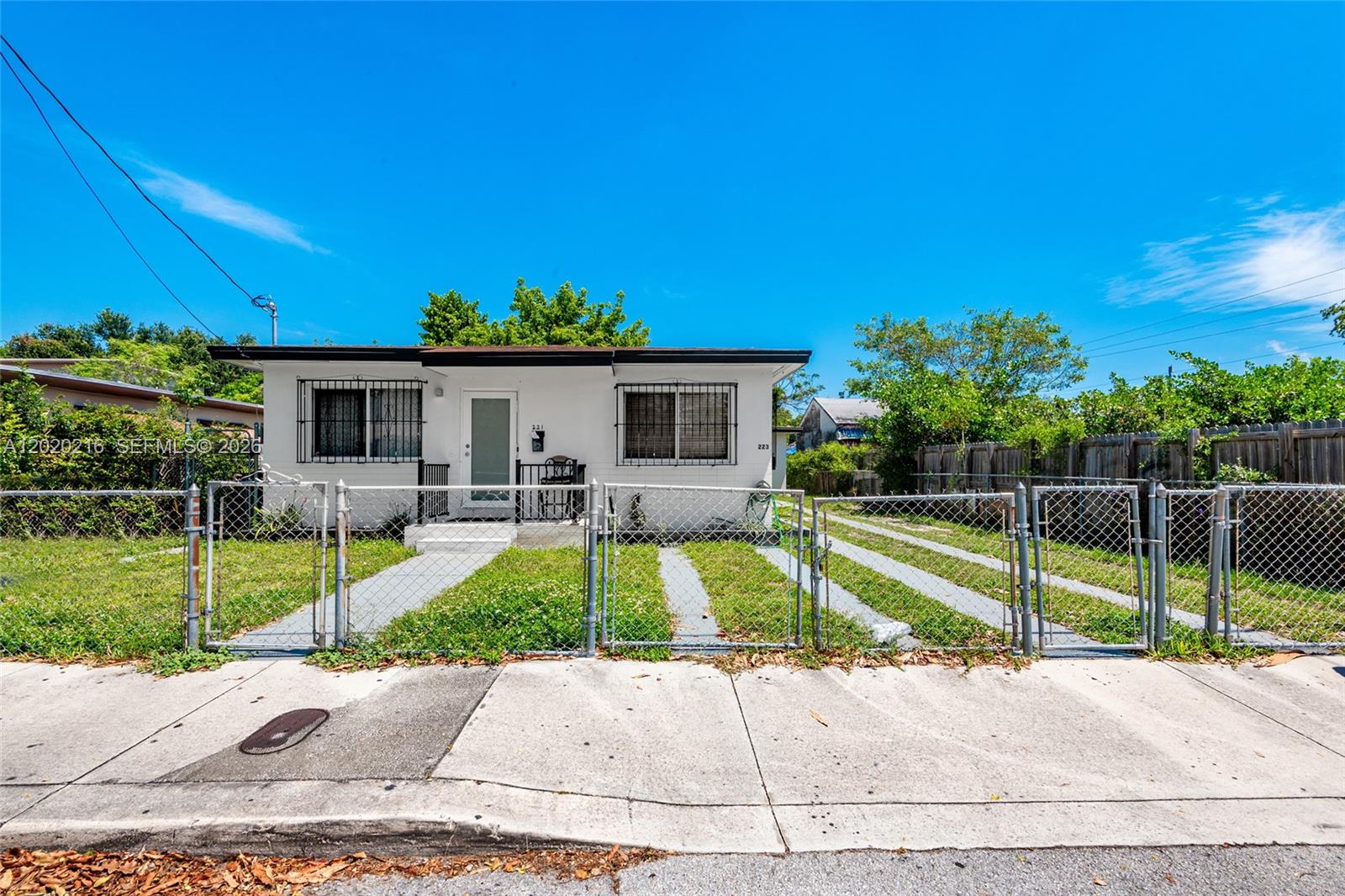 221 NW 32nd St 223-B