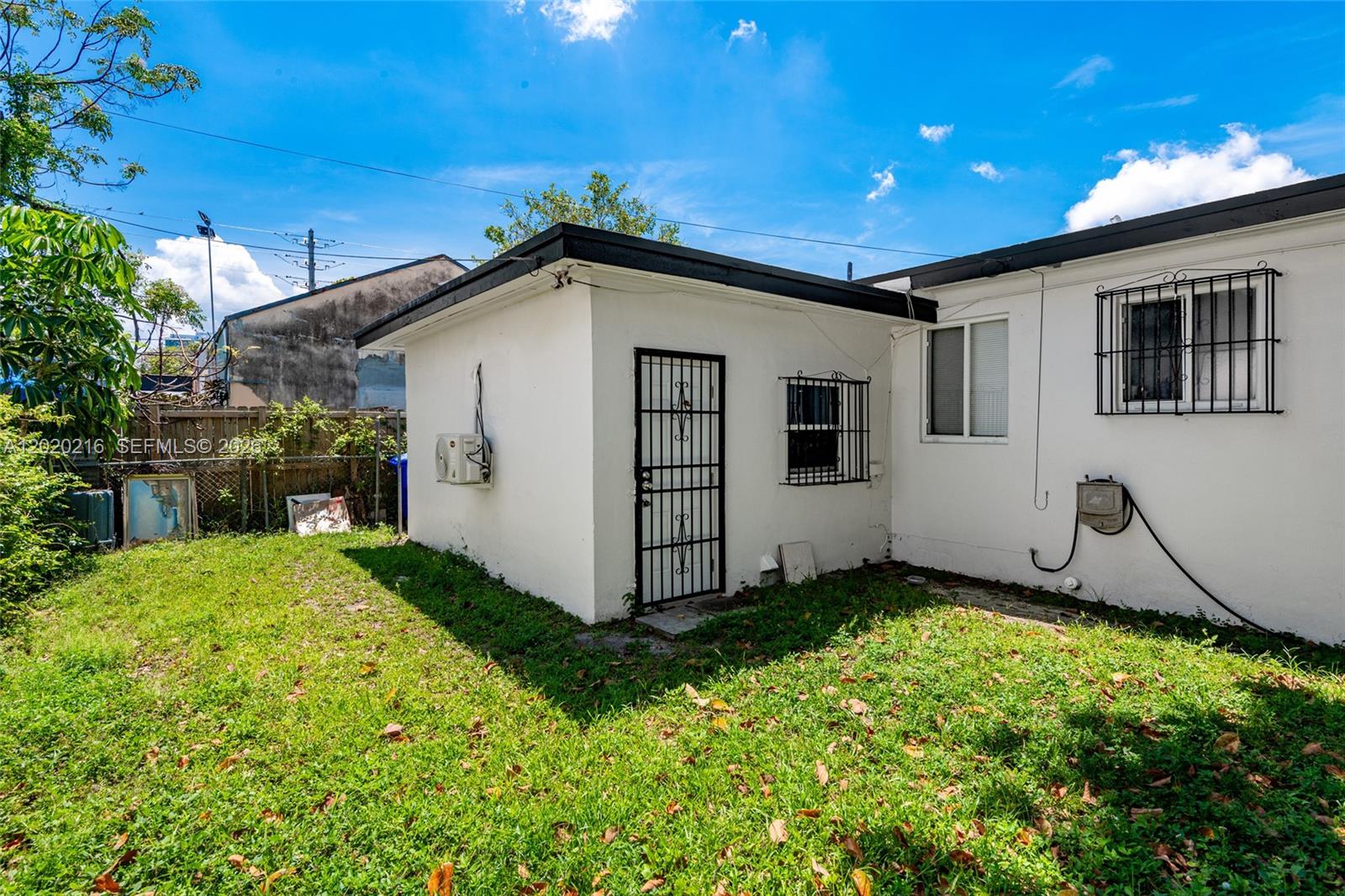 221 NW 32nd St 223-B