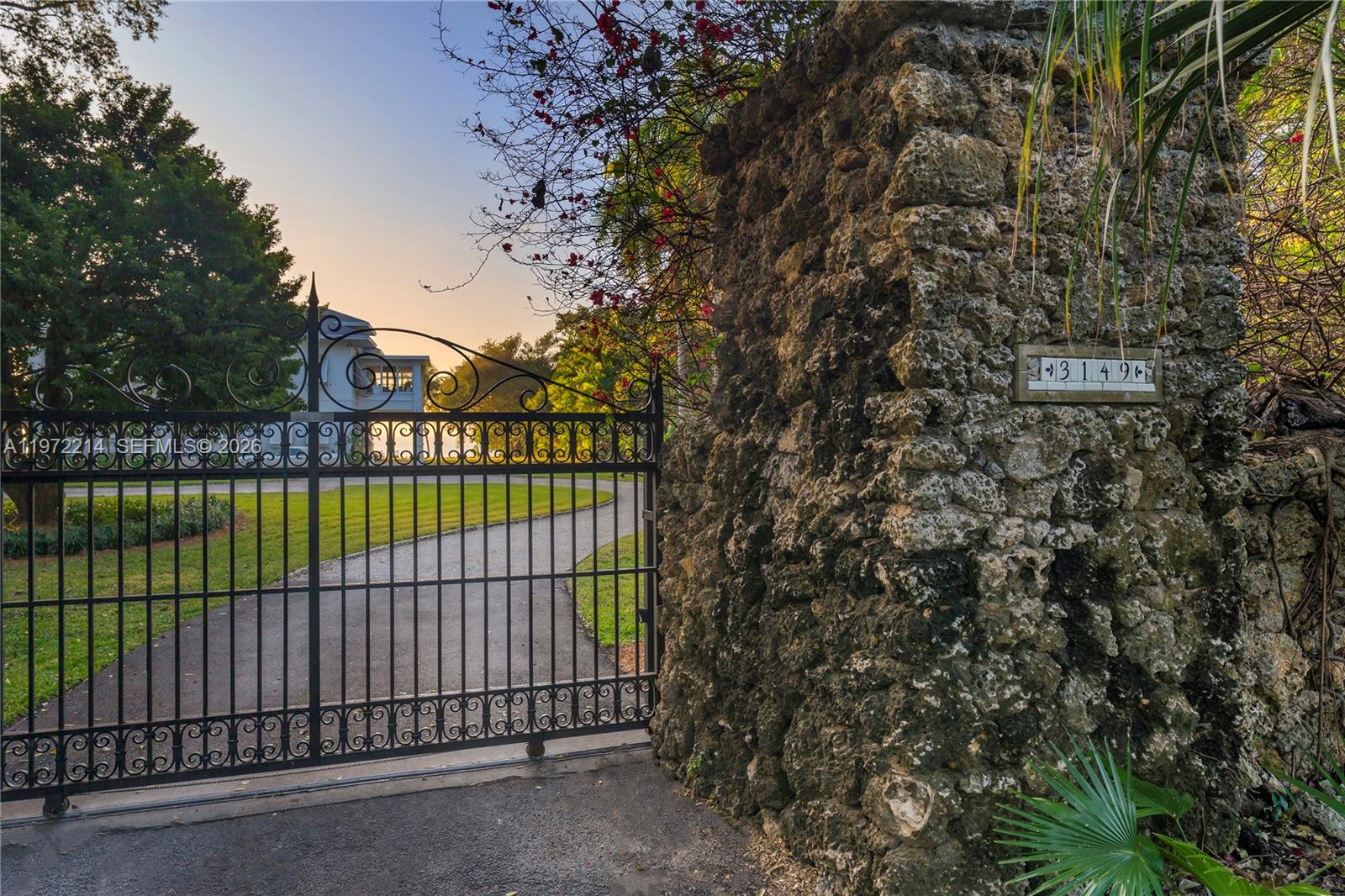 BRICKELLS FLAGLER - Residential