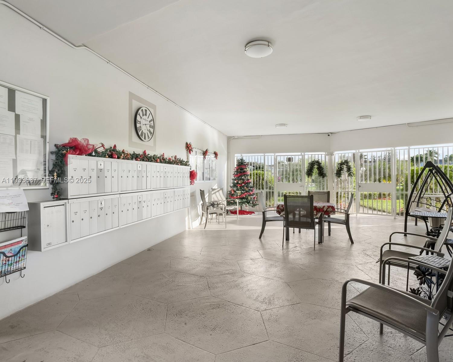 SEAGRAPE GARDENS CONDO - Residential