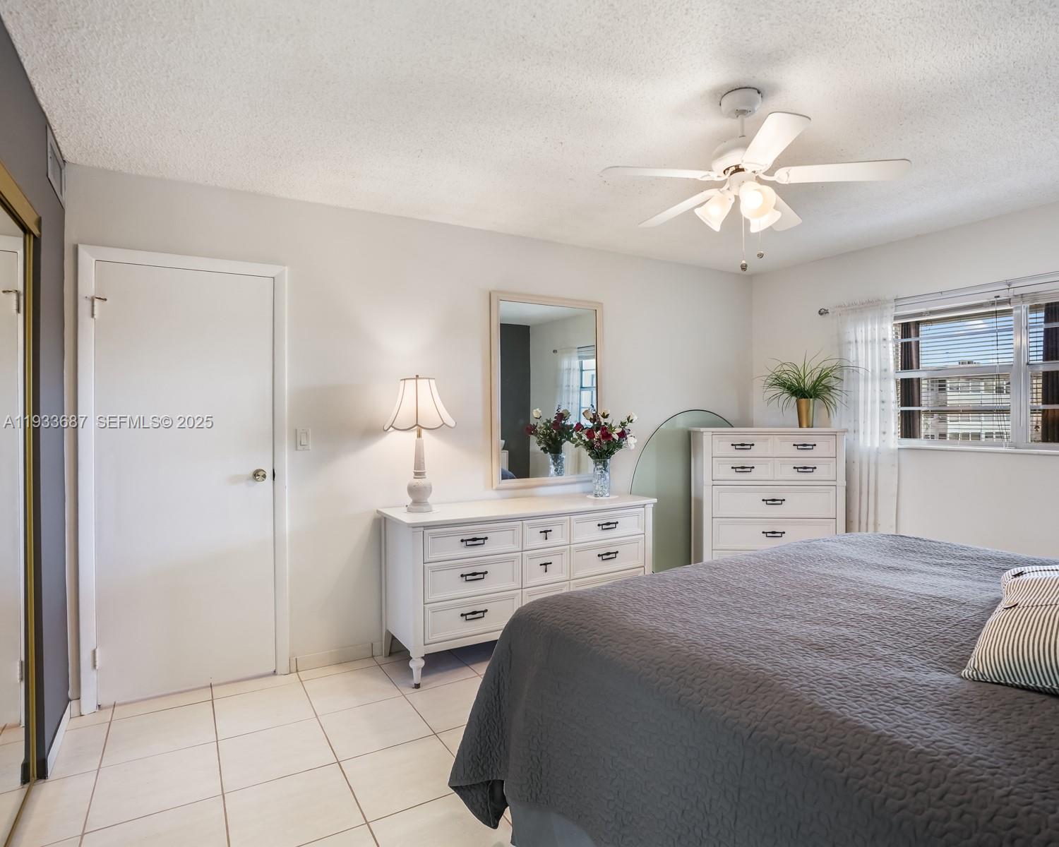 SEAGRAPE GARDENS CONDO - Residential