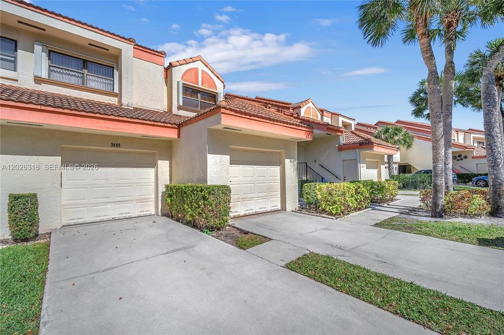 Photo of 3405 Emerald Oaks Dr #00, Hollywood, FL 33021 (MLS # A12026318)