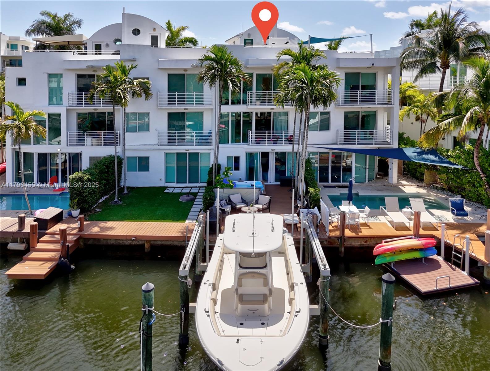 Property for Sale at 429 Hendricks Isle, Fort Lauderdale, Broward County, Florida - Bedrooms: 3 
Bathrooms: 4  - $2,095,000
