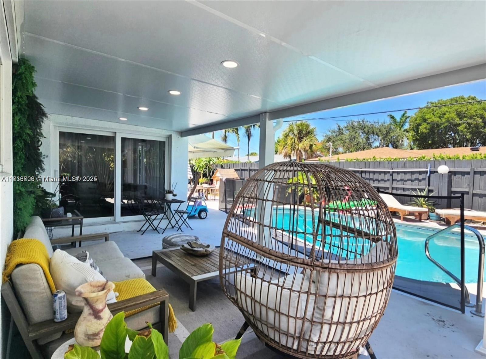 CORAL WOODS - Residential