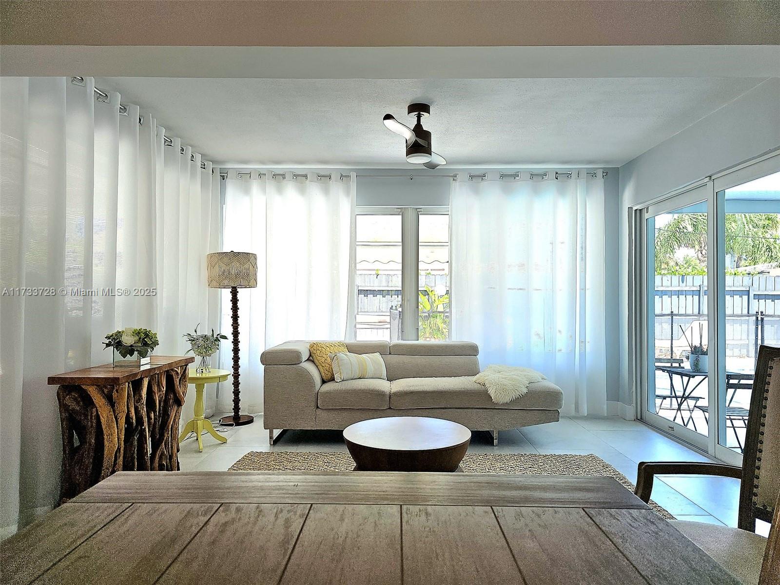 CORAL WOODS - Residential