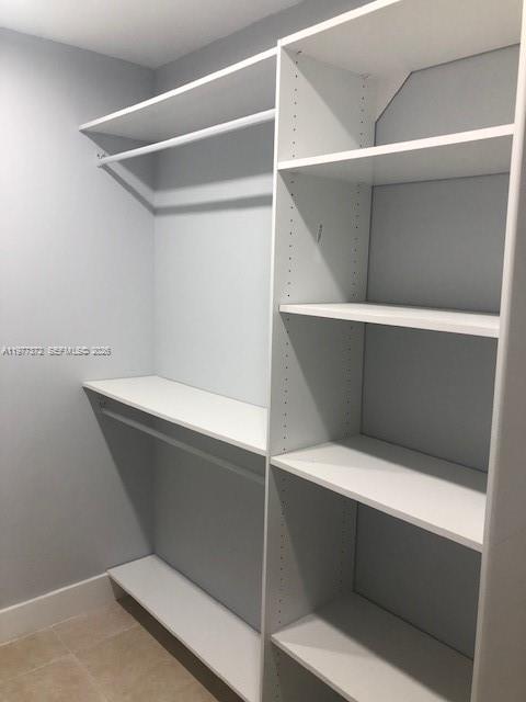 HOLLYWOOD PARC CONDO - Residential Lease