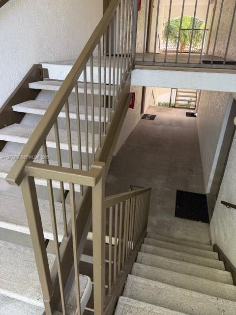 HOLLYWOOD PARC CONDO - Residential Lease