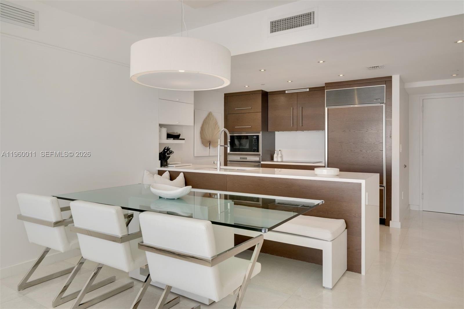 ICONBRICKELL CONDO NO 1 - Residential