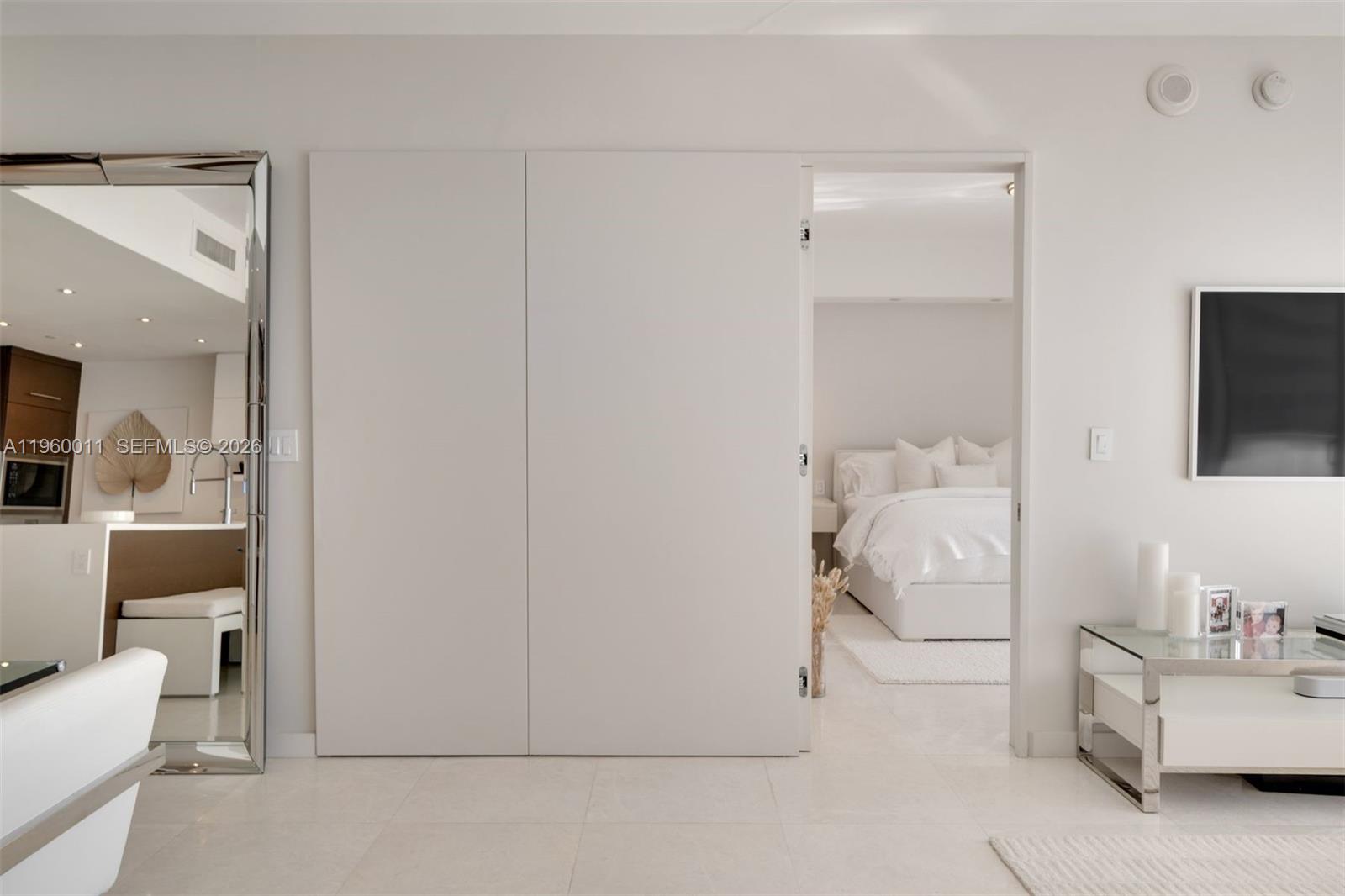 ICONBRICKELL CONDO NO 1 - Residential