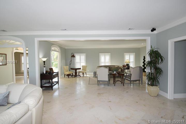 INDIALUCIE EAST - Residential